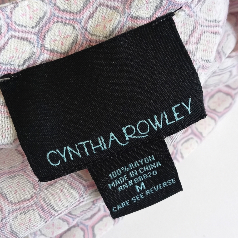 Cynthia Rowley Women's Lavender & Cream Abstract Motif Rayon 3/4 Sleeve Blouse M - Picture 3 of 11